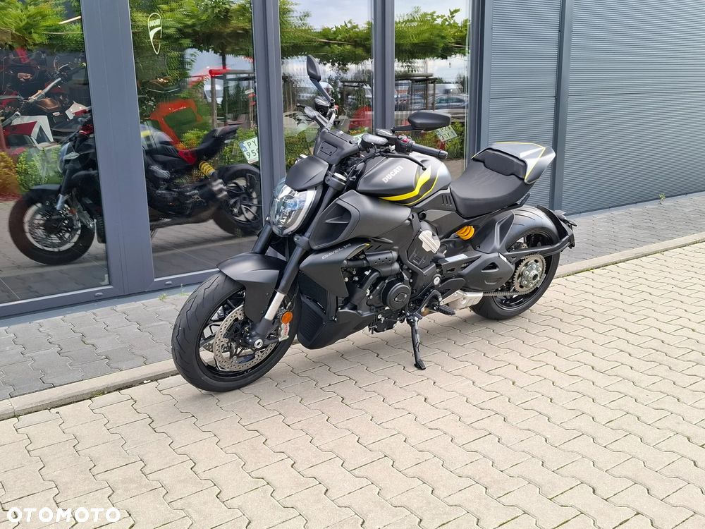 Ducati Diavel - 8