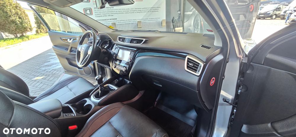 Nissan Qashqai 1.6 DCi ALL-MODE 4x4i TEKNA+ - 38