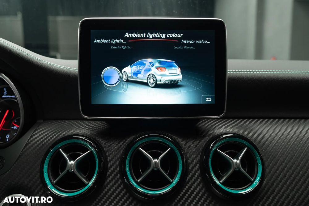 Mercedes-Benz A 45 AMG 4Matic AMG Speedshift 7G-DCT PETRONAS 2015 World Champion Edition - 19