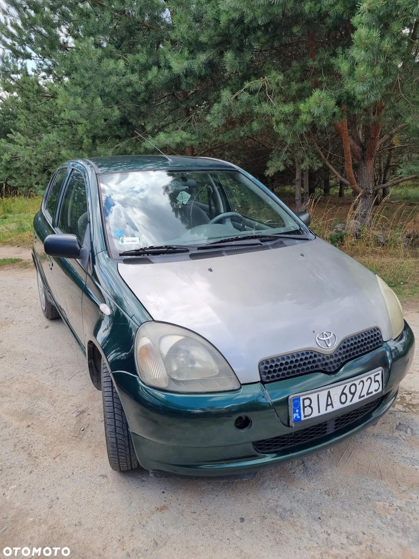 Toyota Yaris 1.0 Luna - 1