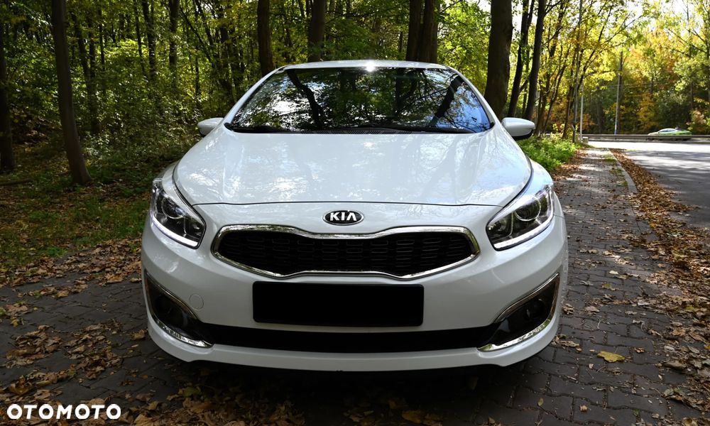 Kia Ceed 2015 photo 2