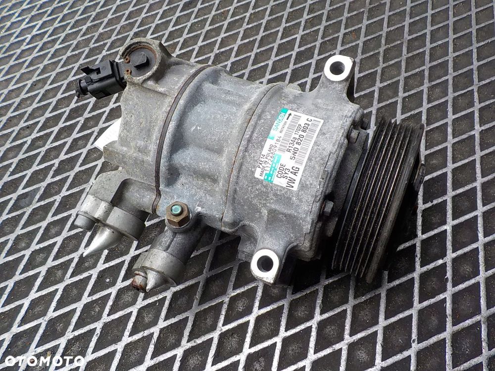 VW PASSAT B7 2.0 TDI SPRĘŻARKA POMPA KLIMATYZACJI 5N0820803C - 5