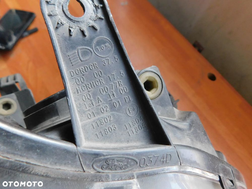 lampa prawa przód FORD FOCUS II LIFT FL  EUROPA - 10