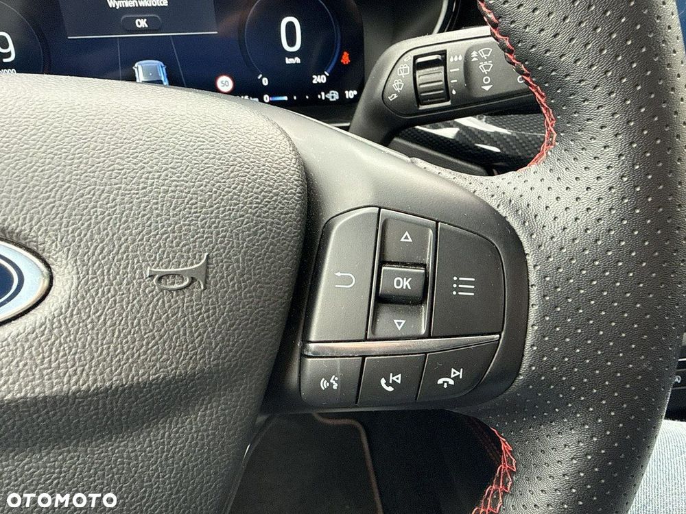 Ford Focus - 13