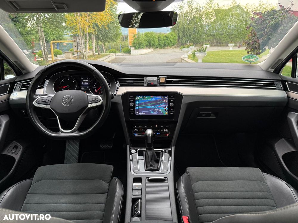 Volkswagen Passat 2.0 TDI SCR DSG Elegance - 9