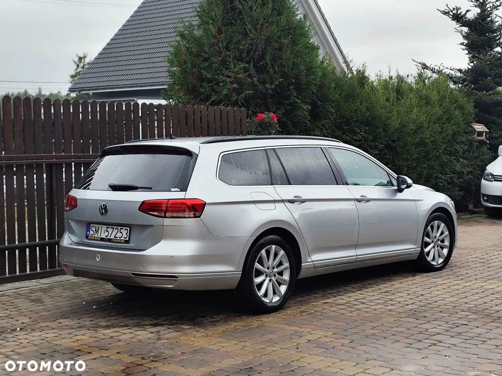Volkswagen Passat Variant 2.0 TDI BMT Comfortline - 16