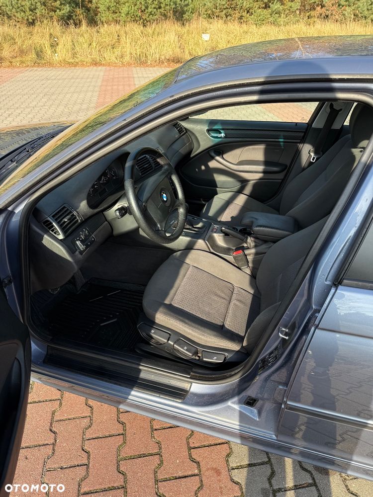 BMW Seria 3 316i - 14