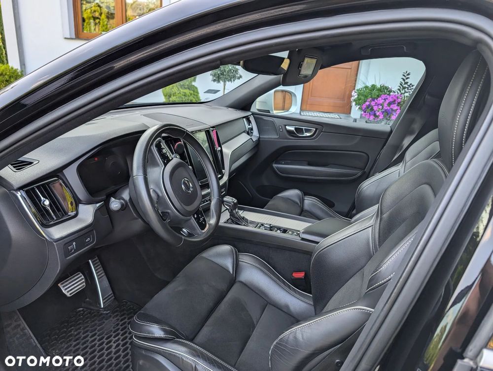 Volvo XC 60 D4 Geartronic RDesign - 6