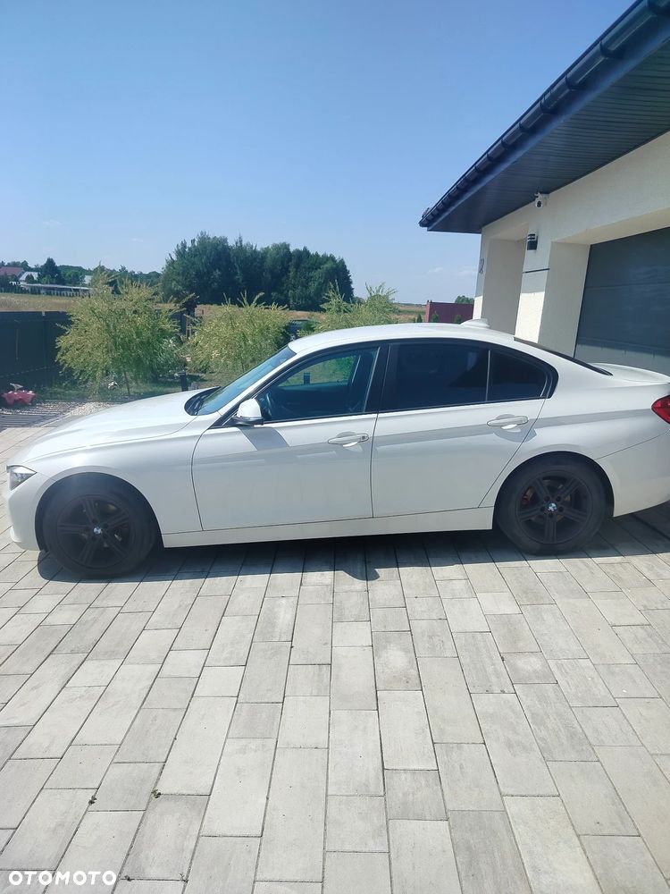 BMW Seria 3 316i - 3