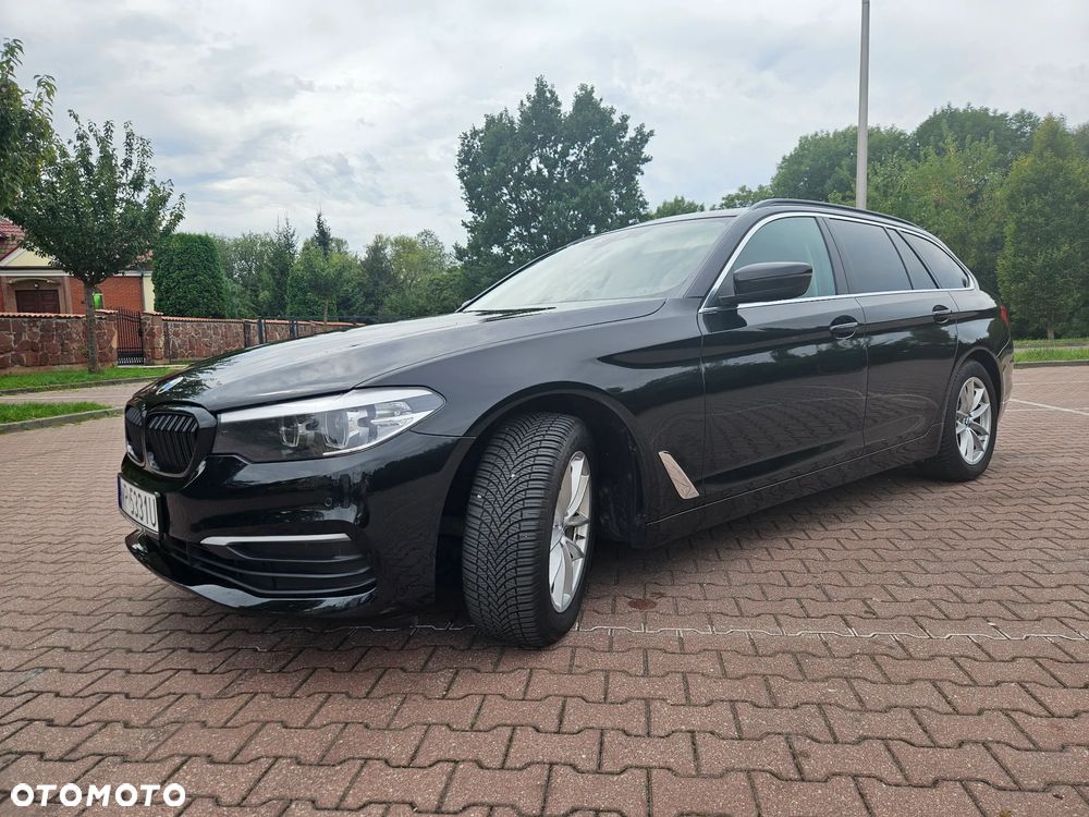 BMW Seria 5 520d Luxury Line - 2