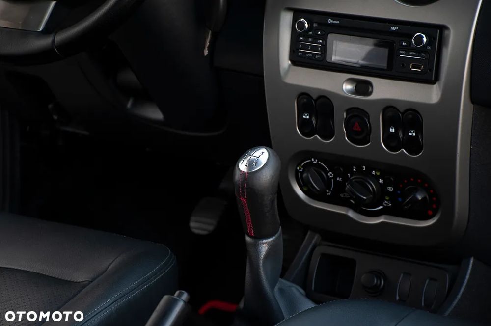 Dacia Duster 1.6 Ambiance - 12