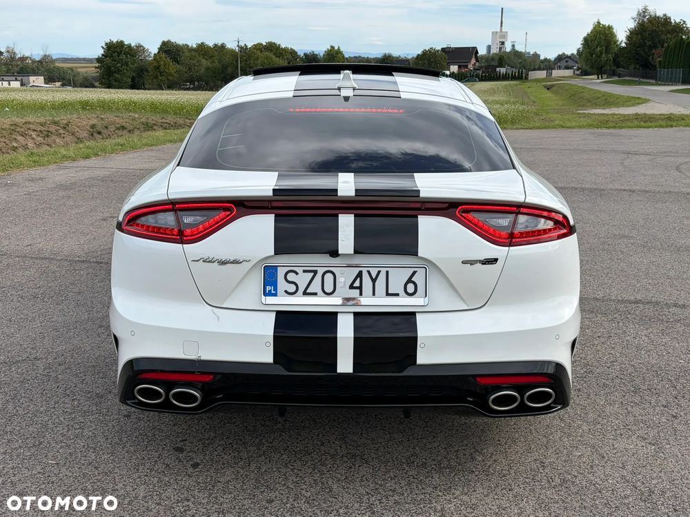 Kia Stinger 2.0 T-GDI GT Line - 4