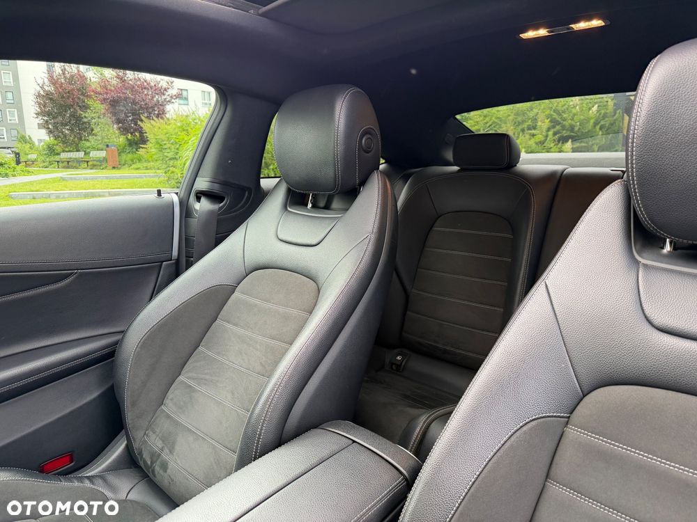 Mercedes-Benz Klasa C 200 4MATIC 9G-TRONIC - 15