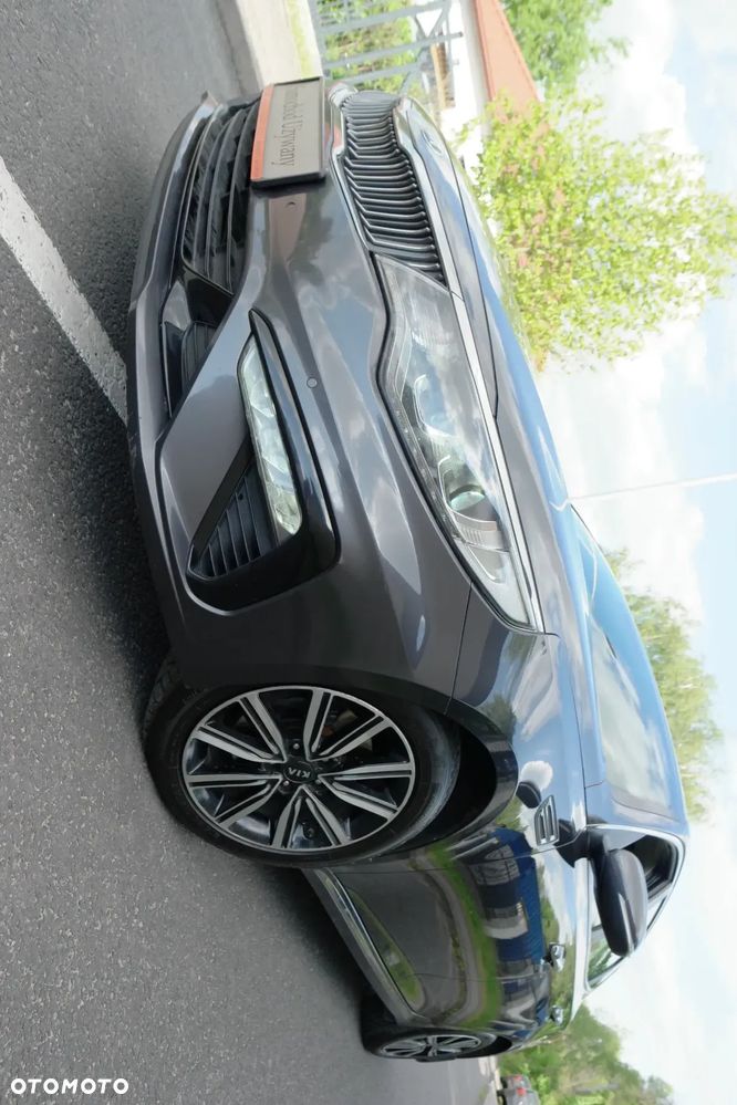 Kia Optima - 37