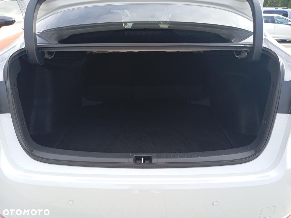 Toyota Corolla 1.8 Hybrid GR Sport - 13