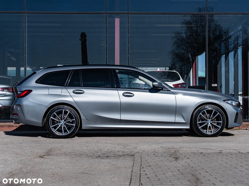 BMW Seria 3 320d xDrive Sport Line Shadow - 16