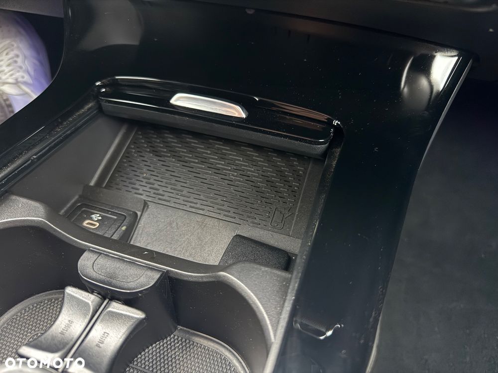 Mercedes-Benz CLA 200 mHEV AMG Line 7G-DCT - 20