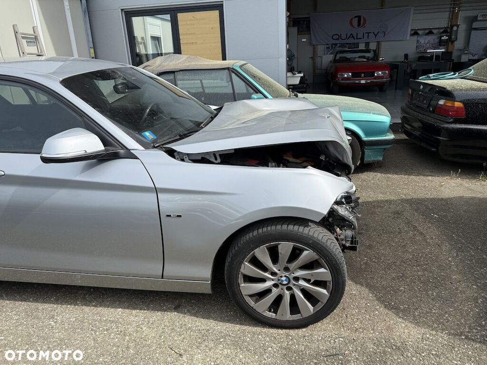 BMW Seria 1 116d Sport Line - 8