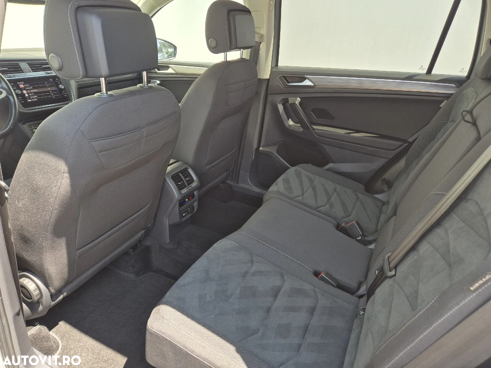 Volkswagen Tiguan Allspace 2.0 TDI 4Mot DSG Elegance - 13