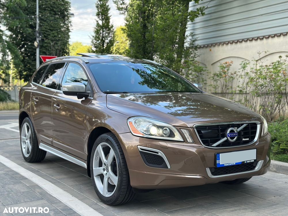 Volvo XC 60 D5AWD R-Design - 24