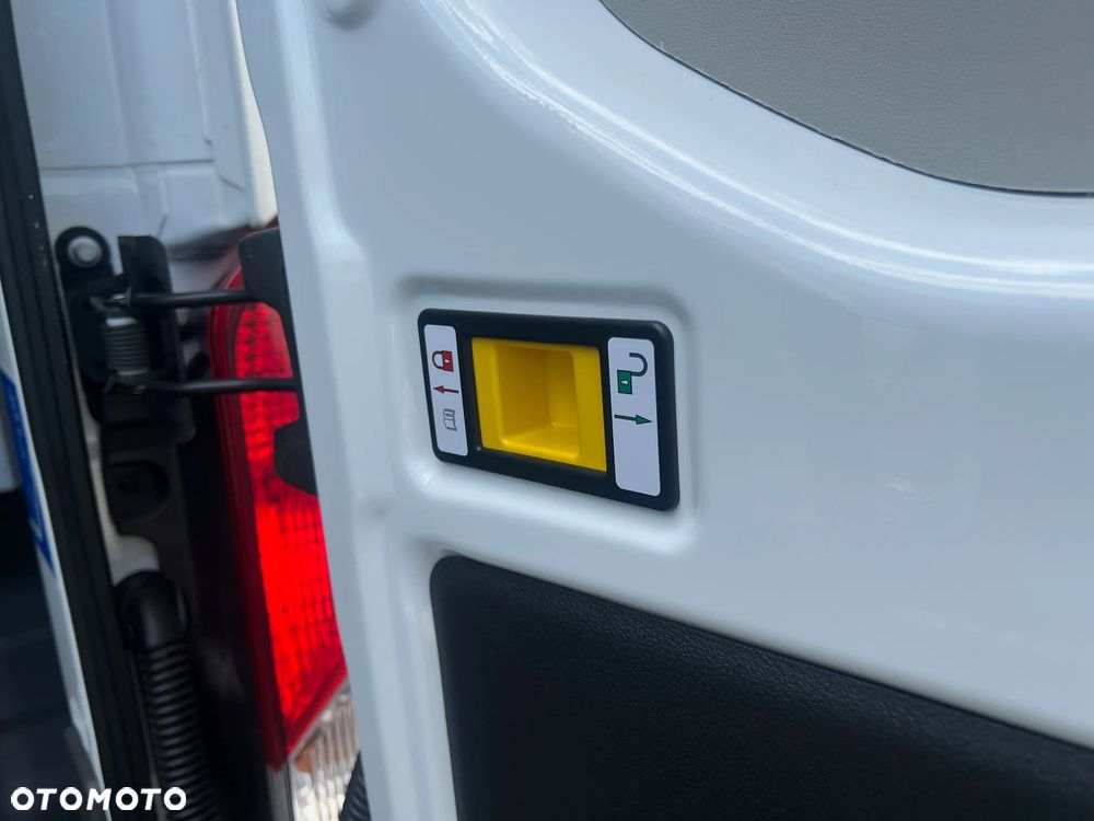 Ford Transit Van L3H2 2.0 EcoBlue 130 KM Trend - 7