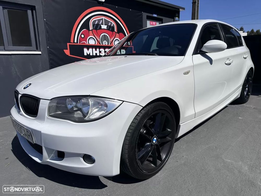 BMW 118 d Pack M - 1