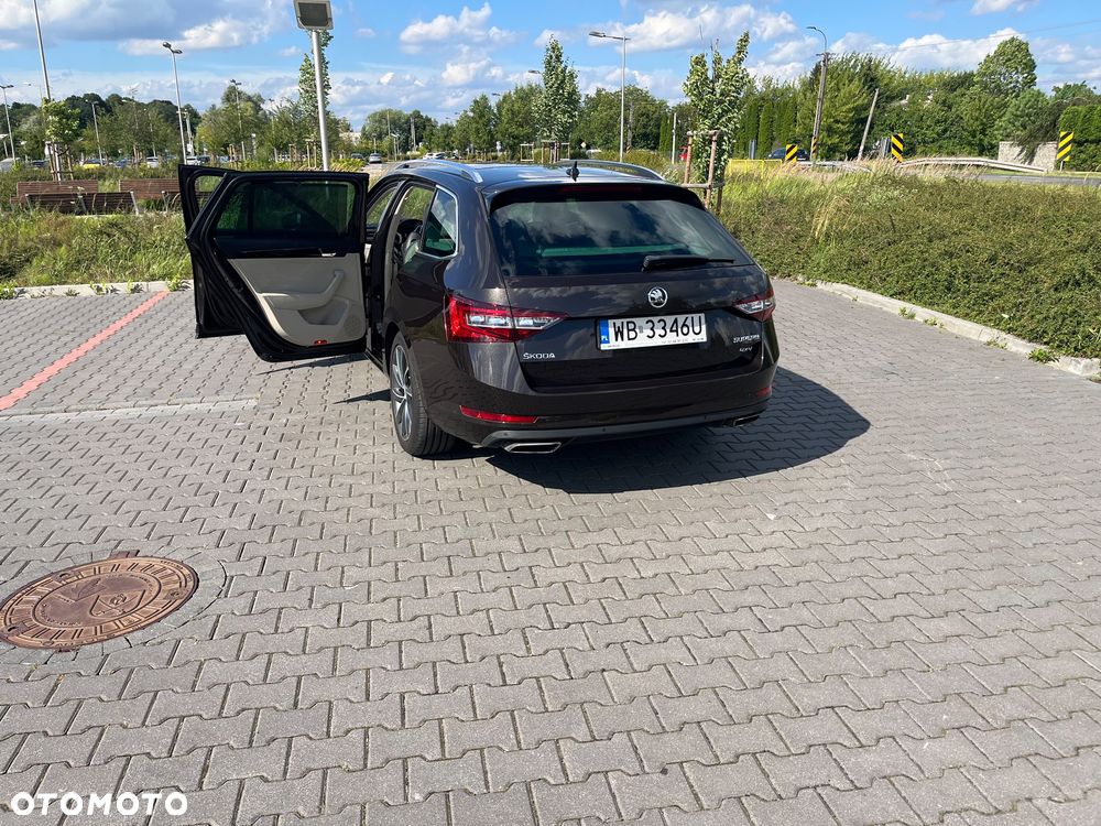 Skoda Superb 2.0 TSI 4x4 L&K DSG - 1