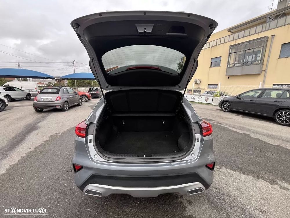 Kia XCeed 1.6 GDi PHEV Drive - 46