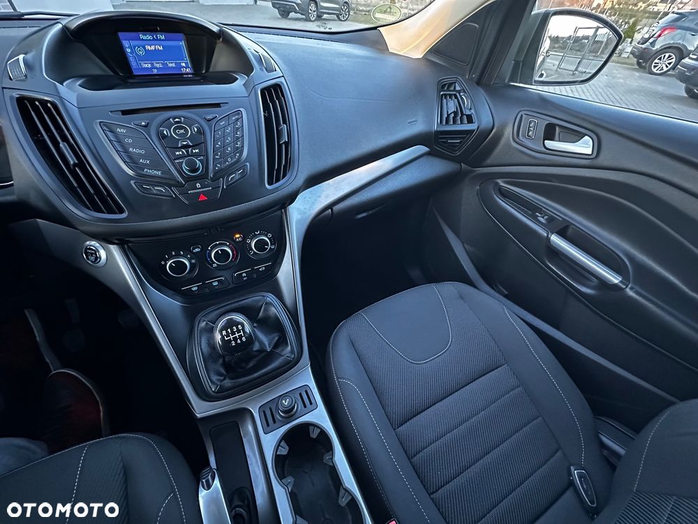 Ford Kuga - 17