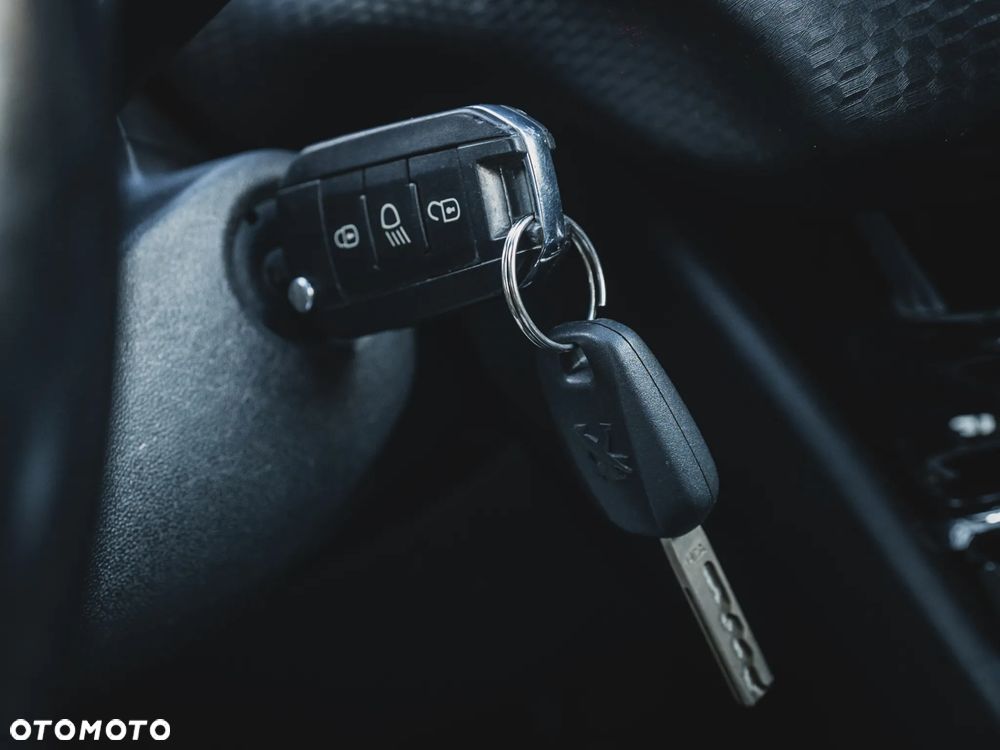 Peugeot 2008 - 35