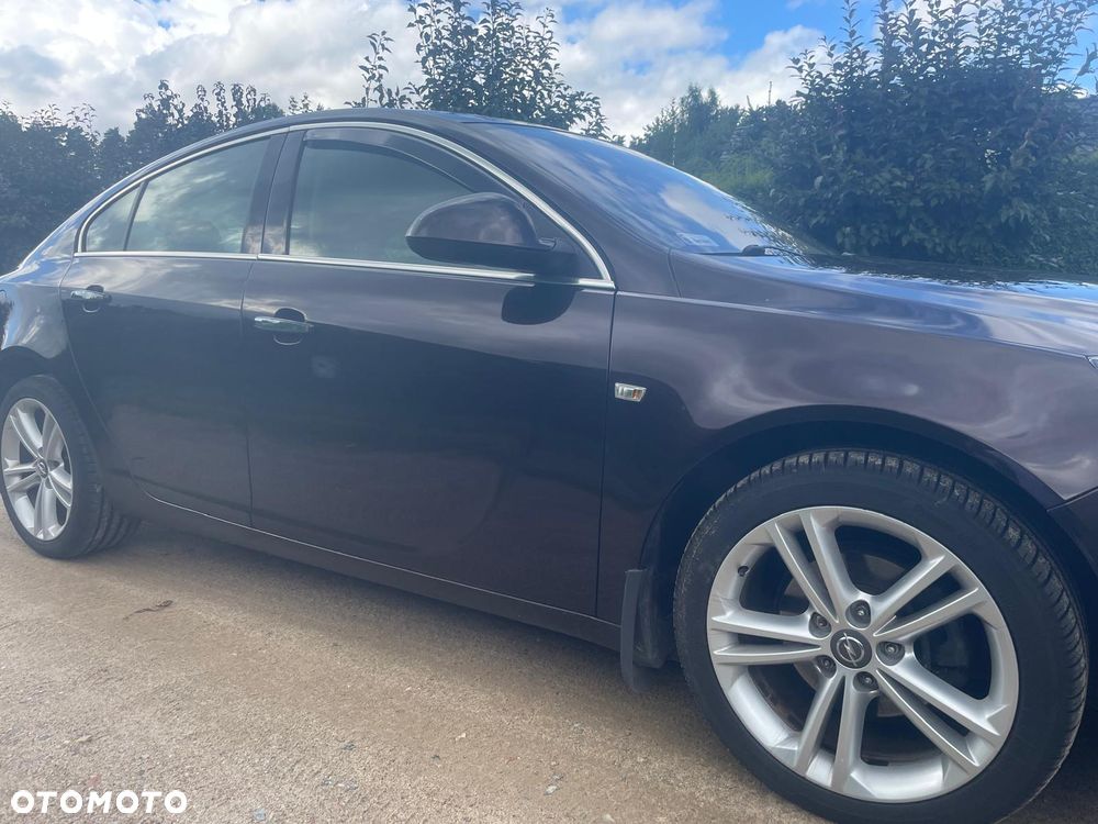 Opel Insignia 2.0 CDTI Cosmo - 11