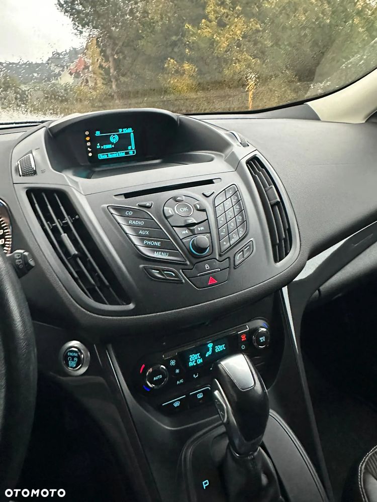 Ford Kuga 2.0 TDCi 4x4 Titanium - 25