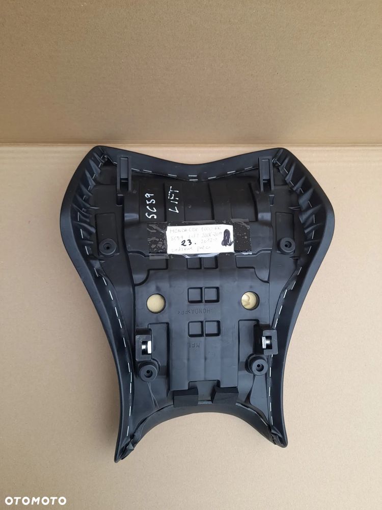 Honda cbr 1000RR SC59 LIFT 2008 - 2011 2012 siedzenie kierowcy - 1