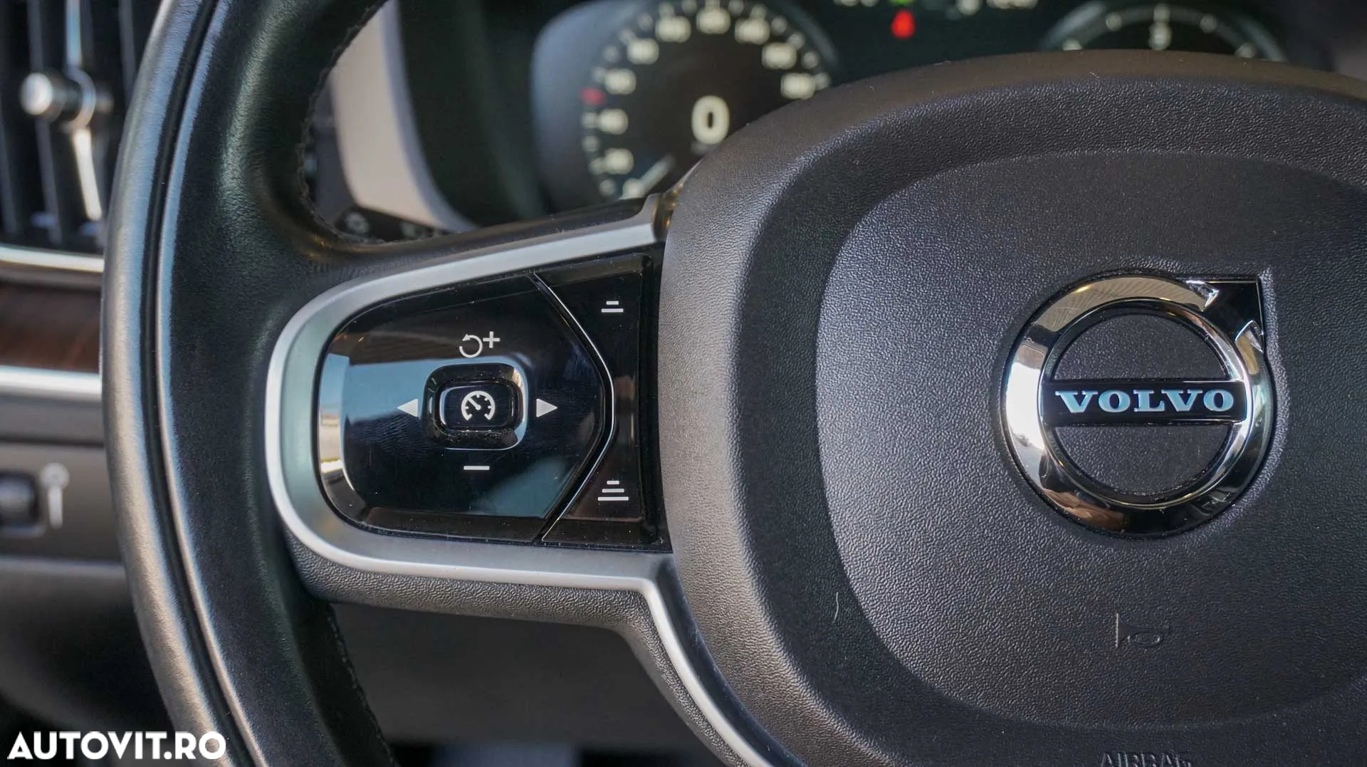 Volvo XC 60 B4 D AWD Geartronic Inscription - 20