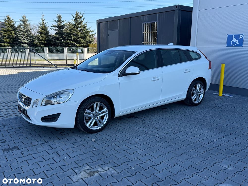Volvo V60 - 15