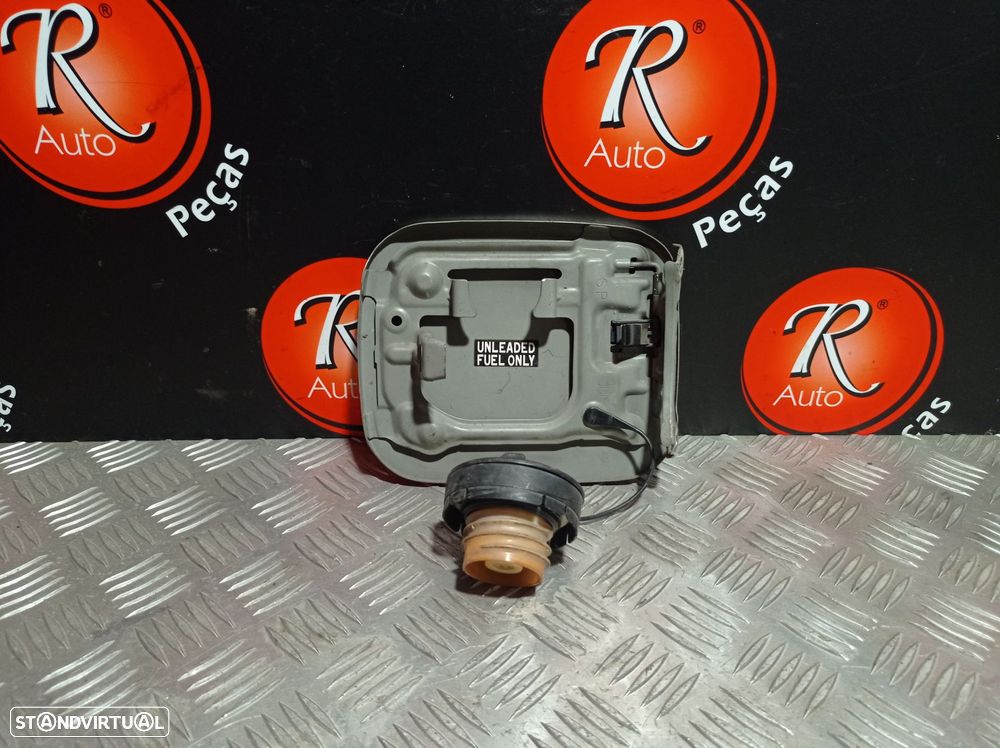 Portinhola Do Combustivel  Toyota Corolla Verso (_E12_) - 2