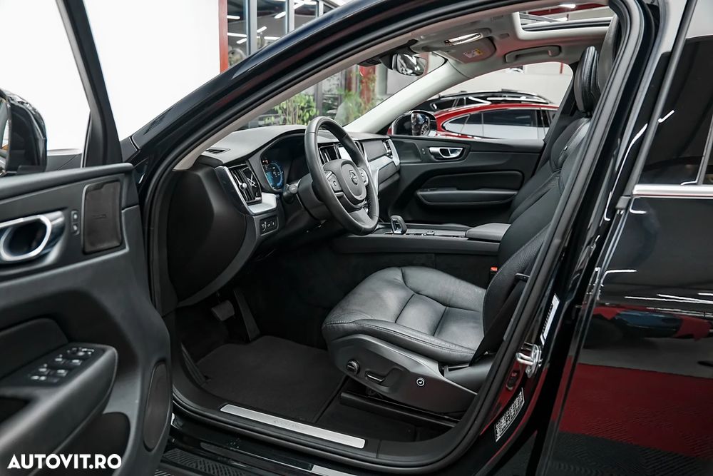 Volvo XC 60 Recharge T6 Twin Engine eAWD Inscription Expression - 4