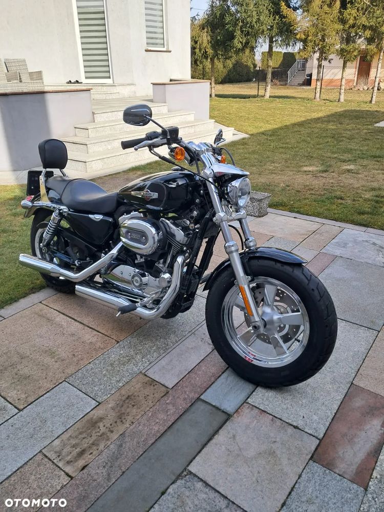 Harley-Davidson Sportster Custom 1200C - 1