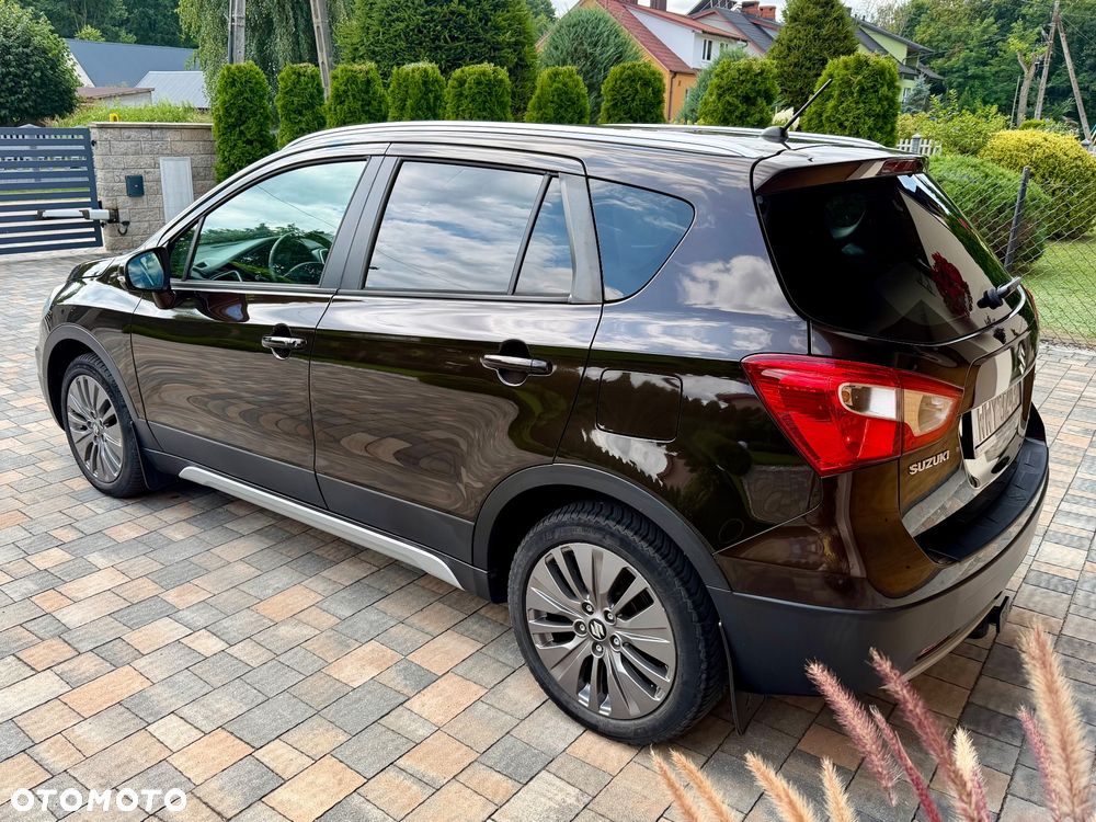 Suzuki SX4 S-Cross 1.6 VVT 4x4 Comfort - 4