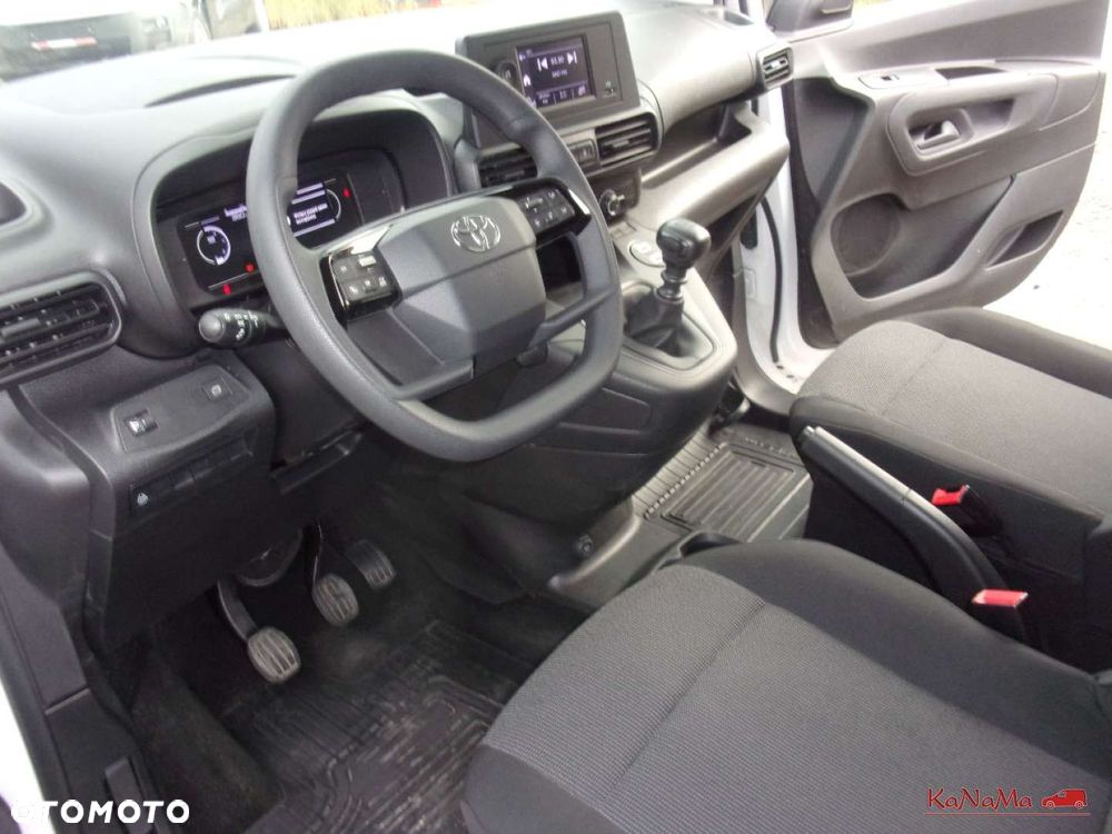 Toyota Proace City - 2