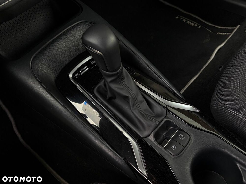 Toyota Corolla 1.8 Hybrid Comfort - 20