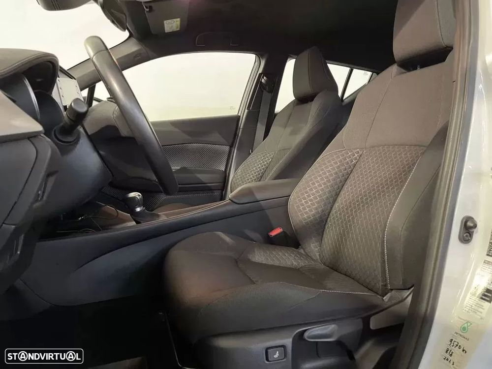 Toyota C-HR 1.8 HSD Comfort - 14