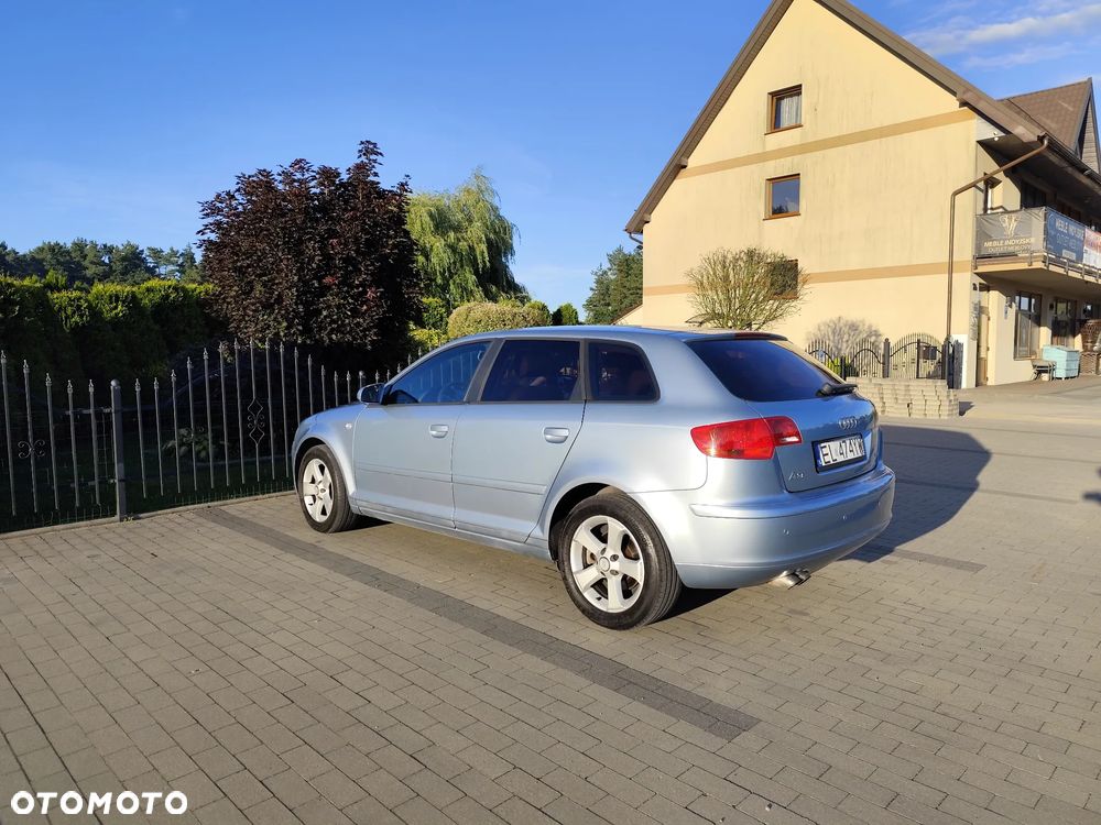 Audi A3 Sportback 1.9 TDI Attraction - 15