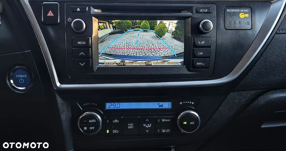 Toyota Auris 1.8 HSD Prestige - 6