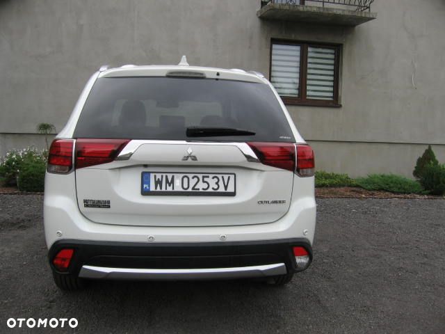 Mitsubishi Outlander 2.0 Intense + SDA 4WD CVT - 7
