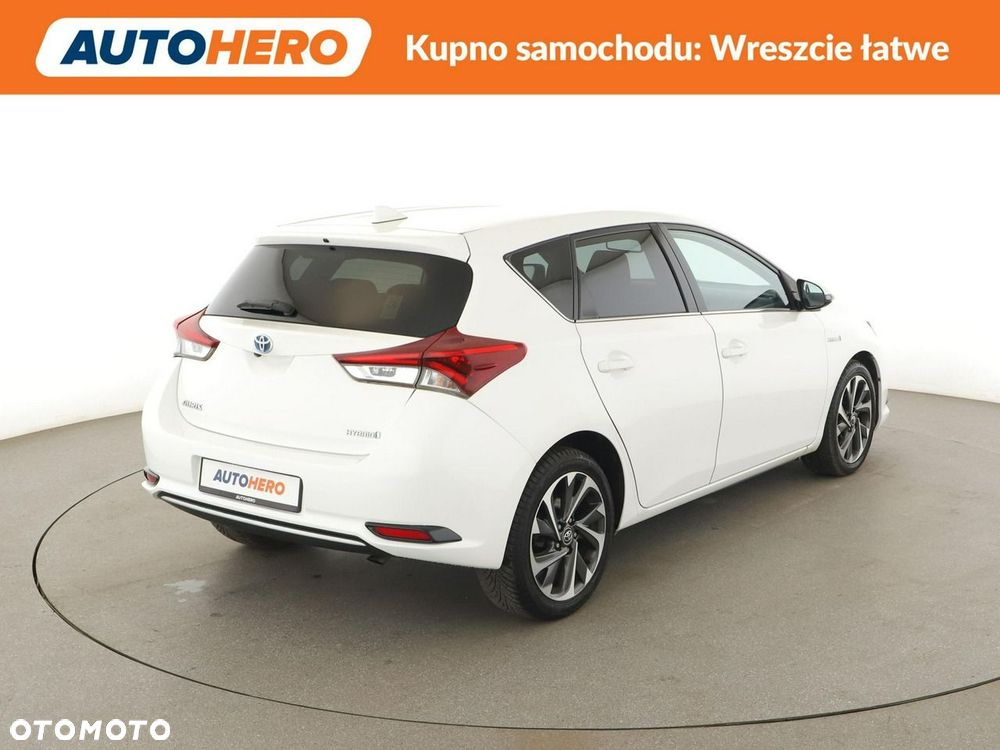 Toyota Auris Hybrid 135 Dynamic - 8