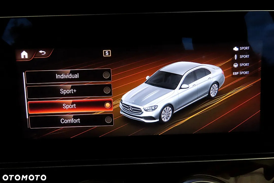Mercedes-Benz Klasa E 400 d 4-Matic AMG - 32