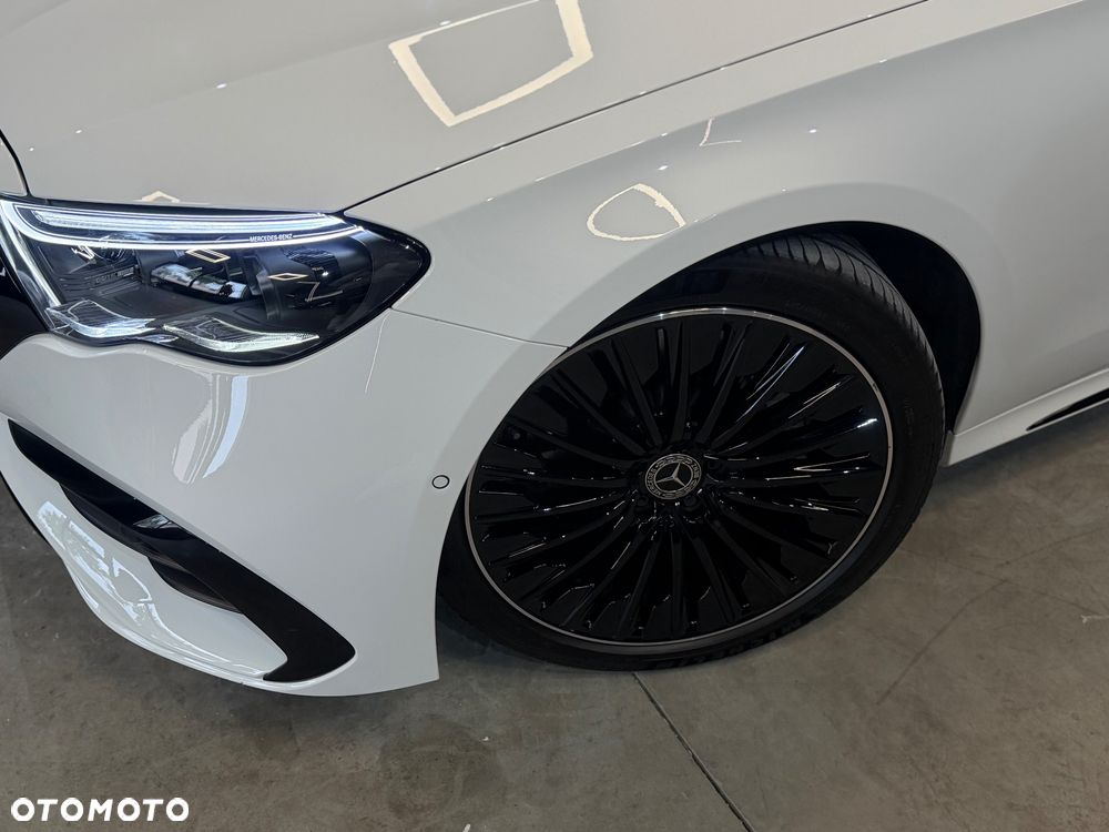 Mercedes-Benz Klasa E 220 d mHEV AMG 9G-Tronic - 3