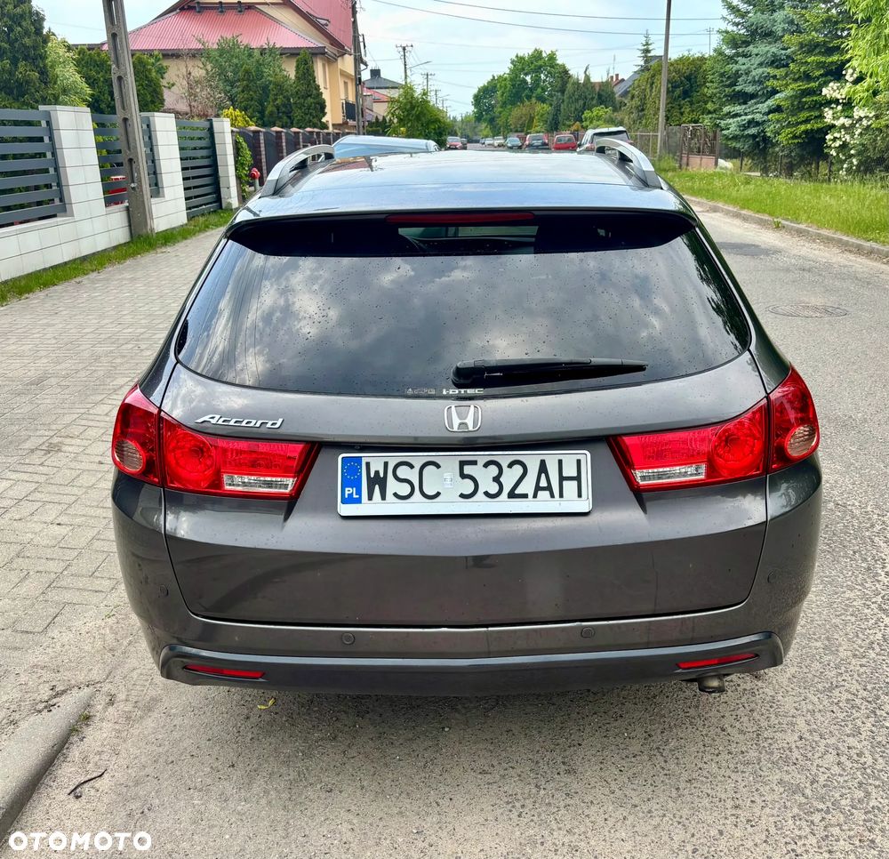 Honda Accord 2.2d Executive Nav - 5