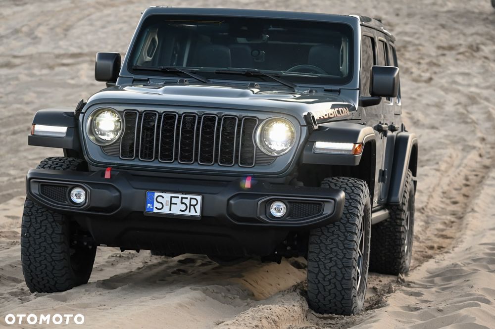 Jeep Wrangler - 10